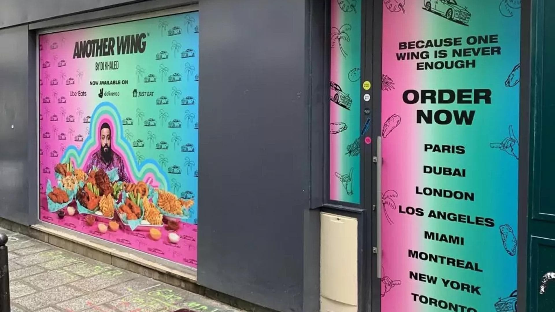 Vitrophanie événementielle et communication temporaire